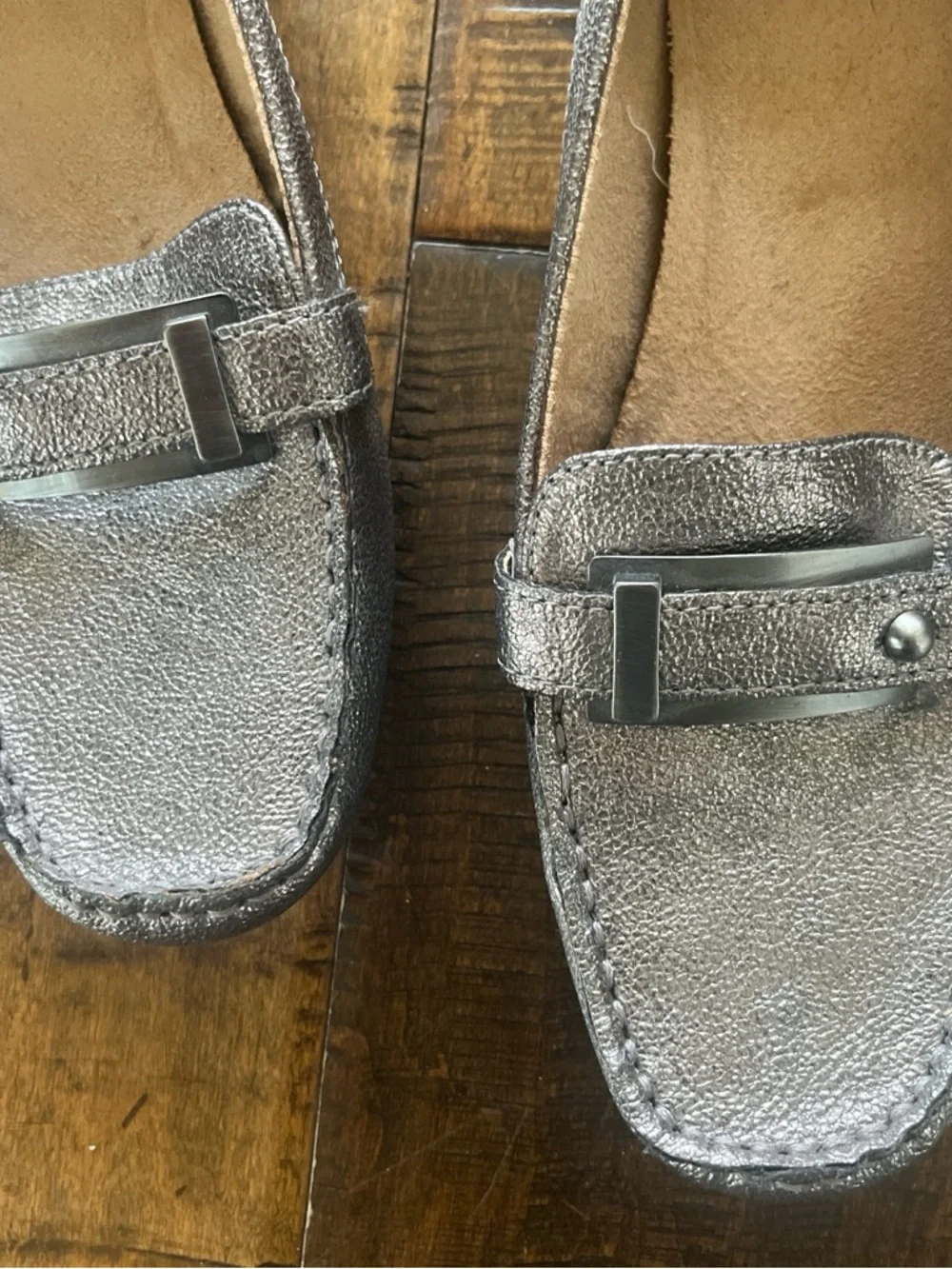 Naturalizer Gisella comfort flat metallic pewter faux leather loafers sz 8 - Picture 2 of 5